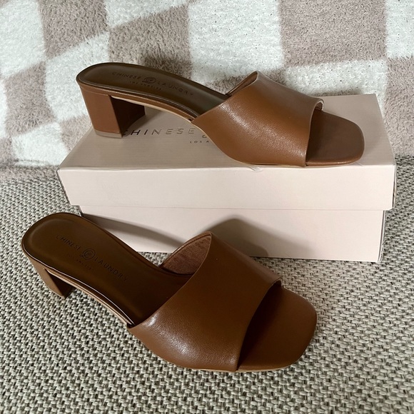 Chinese Laundry Lana Heel in Camel - Picture 6 of 6